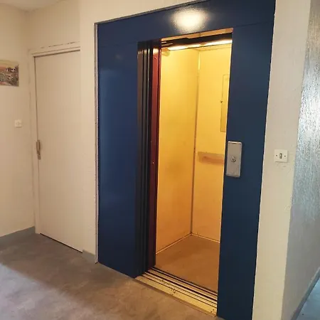 Apartment Calme Avec Parking - 206 - *