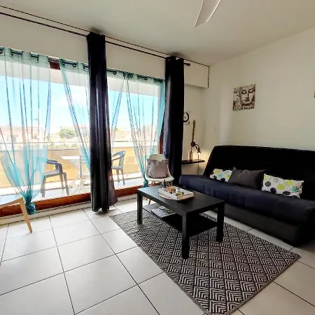 Apartment Calme Avec Parking - 206 - *